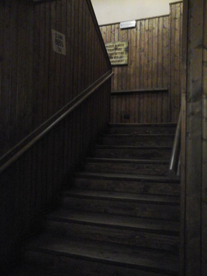 Cowboys Guest Ranch Hotel Voghera Bagian luar foto